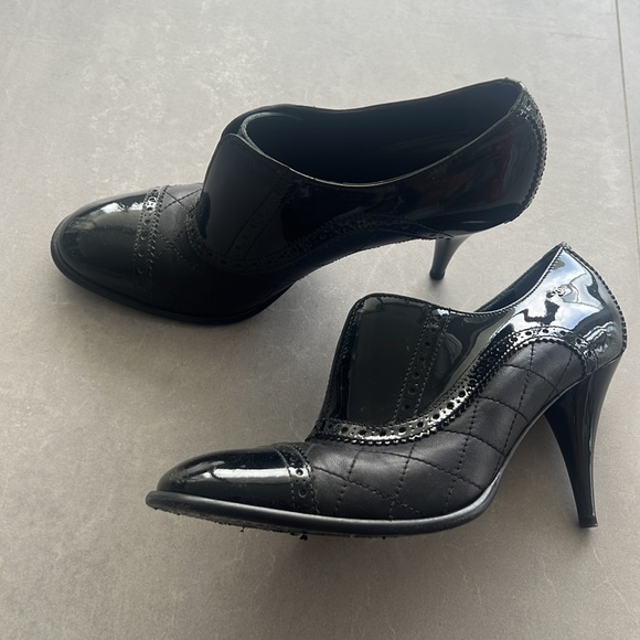 Original Chanel Booties size 9 - Picture 2 of 8